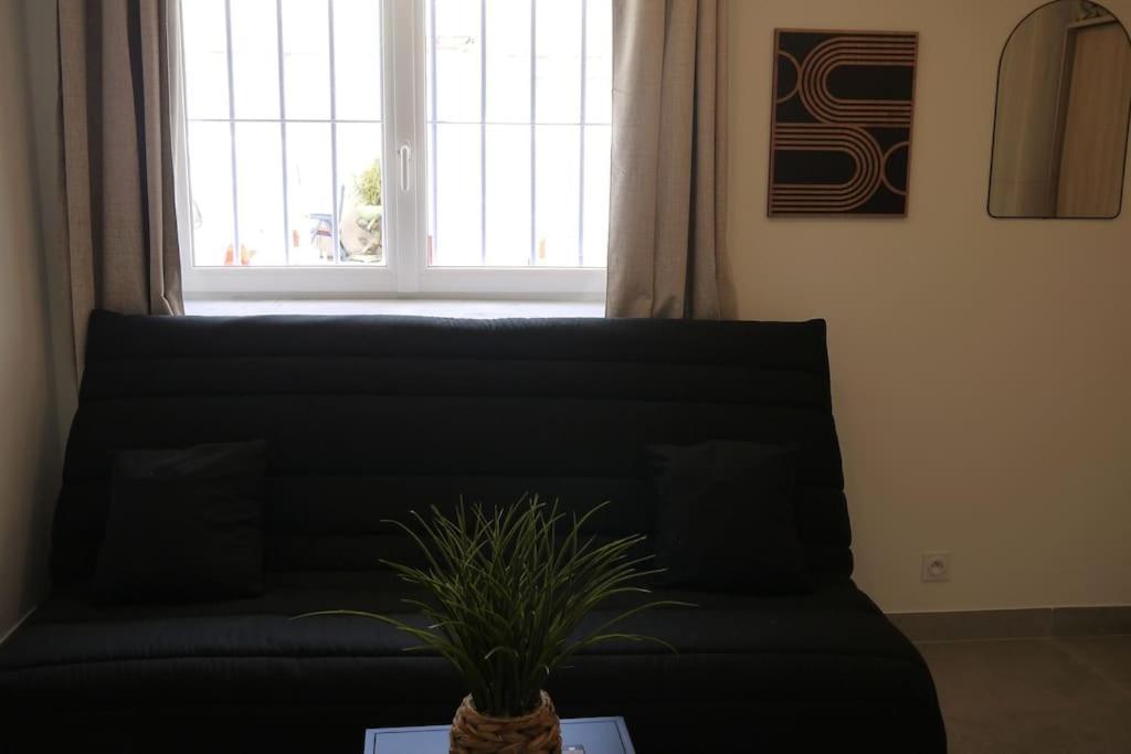 Apartamento Petit Cocon Douillet Climatise Pour 2 Pers La Crau Exterior foto
